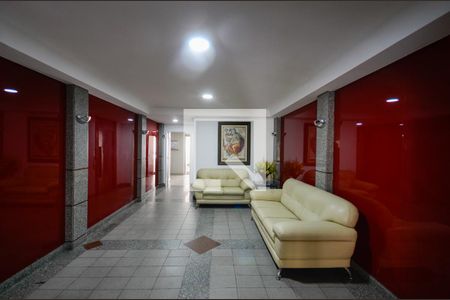 Apartamento à venda com 192m², 4 quartos e 2 vagasHall