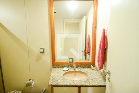 Apartamento à venda com 192m², 4 quartos e 2 vagasBanheiro 1