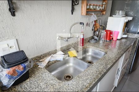 Apartamento à venda com 192m², 4 quartos e 2 vagasCozinha