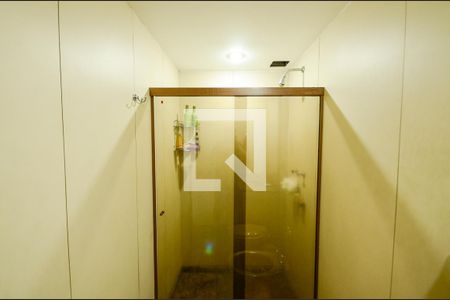 Apartamento à venda com 192m², 4 quartos e 2 vagasBanheiro 1