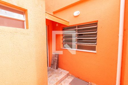 Casa para alugar com 98m², 2 quartos e sem vagaQuintal