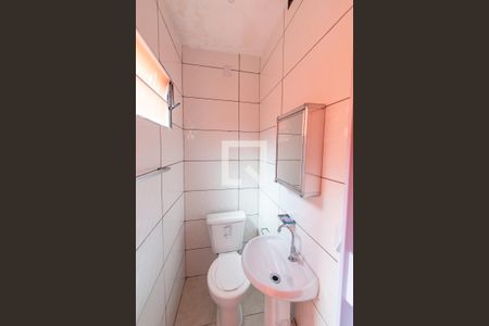 Casa para alugar com 98m², 2 quartos e sem vagaBanheiro de serviço