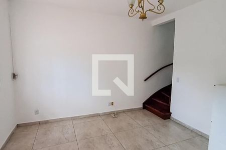 Sala de casa para alugar com 2 quartos, 98m² em Vila Dom Pedro I, São Paulo