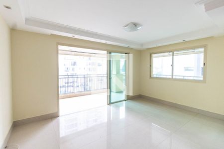 Apartamento à venda com 135m², 3 quartos e 3 vagas Apartamento à venda com 135m², 3 quartos e 3 vagasSala