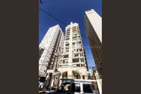 Apartamento à venda com 135m², 3 quartos e 3 vagasFachada