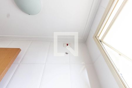 Apartamento à venda com 135m², 3 quartos e 3 vagas Apartamento à venda com 135m², 3 quartos e 3 vagasBanheiro de serviço