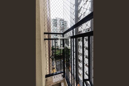 Apartamento à venda com 135m², 3 quartos e 3 vagas Apartamento à venda com 135m², 3 quartos e 3 vagasVaranda