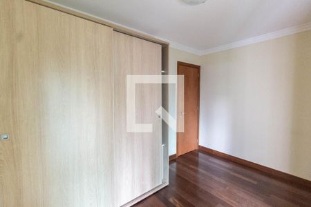 Apartamento à venda com 135m², 3 quartos e 3 vagas Apartamento à venda com 135m², 3 quartos e 3 vagasQuarto 3