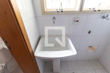 Apartamento à venda com 135m², 3 quartos e 3 vagas Apartamento à venda com 135m², 3 quartos e 3 vagasÁrea de serviço