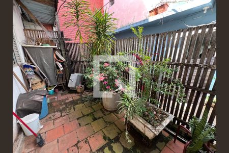 Casa à venda com 160m², 4 quartos e 3 vagas Casa à venda com 160m², 4 quartos e 3 vagasÁrea comum