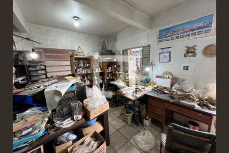 Casa à venda com 160m², 4 quartos e 3 vagas Casa à venda com 160m², 4 quartos e 3 vagasQuarto de Serviço