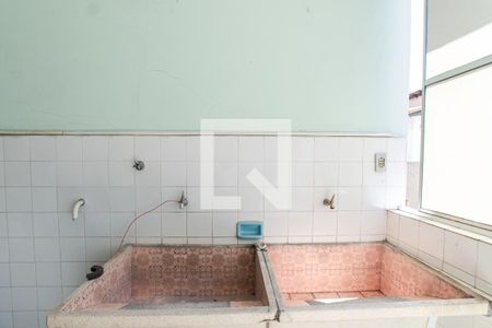 Casa à venda com 205m², 3 quartos e 2 vagasÁrea de Serviço