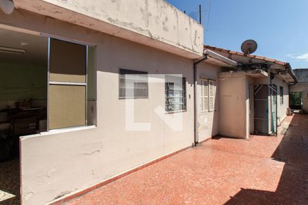 Casa à venda com 205m², 3 quartos e 2 vagasÁrea de Serviço