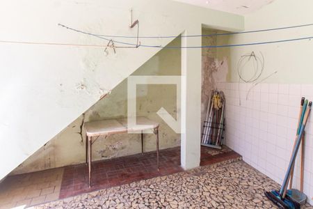 Casa à venda com 205m², 3 quartos e 2 vagasÁrea de Serviço