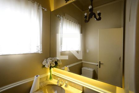 Casa à venda com 280m², 5 quartos e 1 vagaBanheiro 2