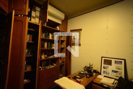 Casa à venda com 280m², 5 quartos e 1 vagaQuarto 2