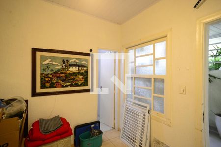 Casa à venda com 280m², 5 quartos e 1 vagaQuarto de Serviço