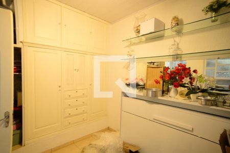 Casa à venda com 280m², 5 quartos e 1 vagaQuarto de Serviço