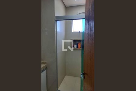 Banheiro de casa de condomínio para alugar com 2 quartos, 64m² em Campos Eliseos, Campinas