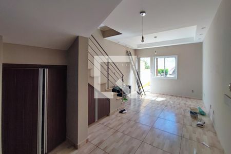 Sala de casa de condomínio para alugar com 2 quartos, 64m² em Campos Eliseos, Campinas