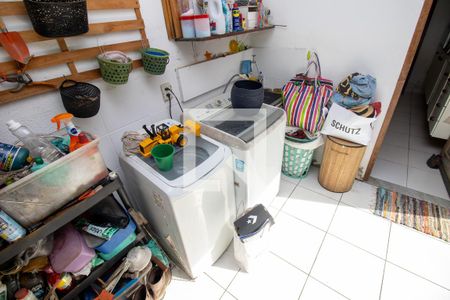 Casa de condomínio à venda com 377m², 3 quartos e 4 vagasÁrea de Serviço