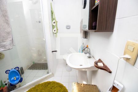 Casa de condomínio à venda com 377m², 3 quartos e 4 vagasBanheiro social segundo piso