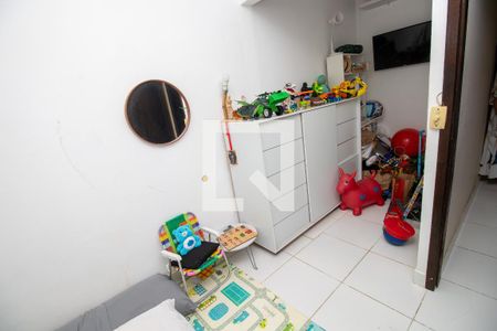 Casa de condomínio à venda com 377m², 3 quartos e 4 vagasQuarto 3