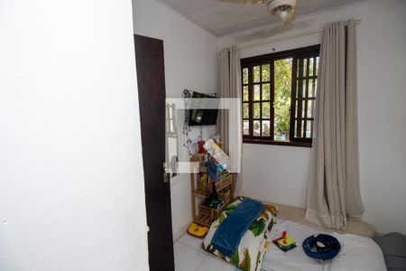 Casa de condomínio à venda com 377m², 3 quartos e 4 vagasQuarto 3