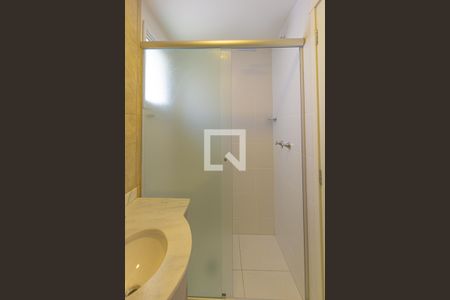 Apartamento à venda com 76m², 3 quartos e 2 vagasBanheiro da Suíte