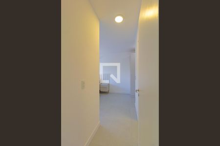 Apartamento à venda com 76m², 3 quartos e 2 vagasCorredor