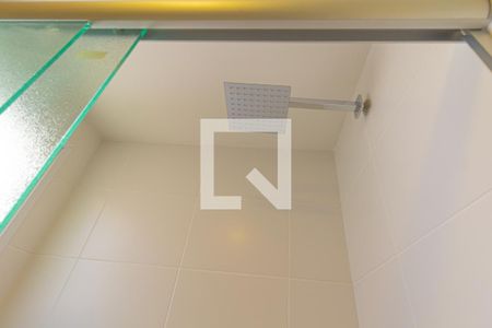 Apartamento à venda com 76m², 3 quartos e 2 vagasBanheiro