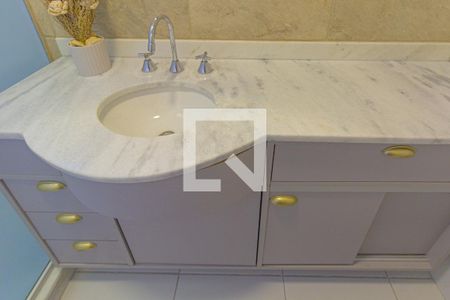 Apartamento à venda com 76m², 3 quartos e 2 vagasBanheiro