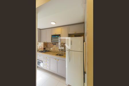 Apartamento à venda com 76m², 3 quartos e 2 vagasCozinha e Área de Serviço