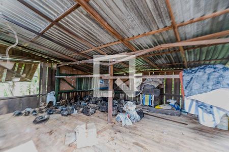 Casa à venda com 350m², 2 quartos e 10 vagas Casa à venda com 350m², 2 quartos e 10 vagasÁrea externa