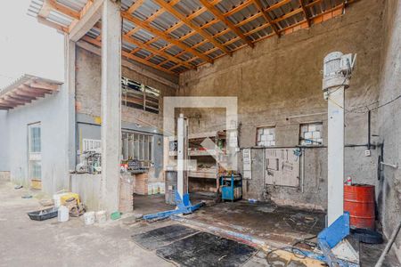 Casa à venda com 350m², 2 quartos e 10 vagas Casa à venda com 350m², 2 quartos e 10 vagasÁrea externa