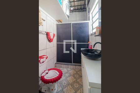 Casa à venda com 320m², 2 quartos e 1 vagaBanheiro 2