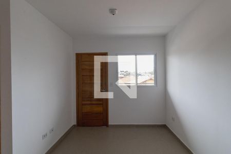 Sala/Cozinha/Área de Serviço de apartamento para alugar com 2 quartos, 40m² em Vila Paranagua, São Paulo