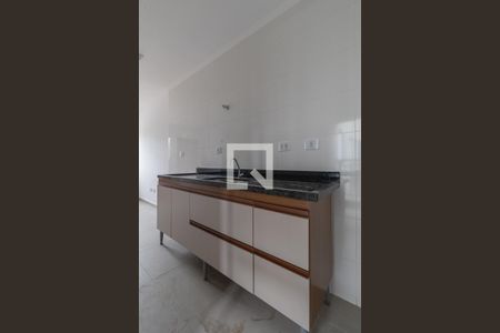 Sala/Cozinha/Área de Serviço de apartamento para alugar com 2 quartos, 40m² em Vila Paranagua, São Paulo
