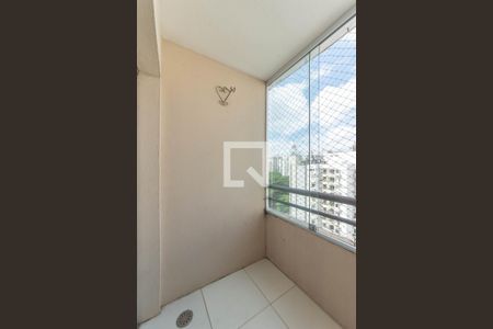 Apartamento à venda com 51m², 1 quarto e 1 vaga Apartamento à venda com 51m², 1 quarto e 1 vagaVaranda