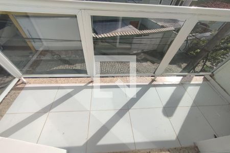 Casa de condomínio à venda com 135m², 3 quartos e 1 vaga Casa de condomínio à venda com 135m², 3 quartos e 1 vaga2º Pav - Varanda do Quarto 2