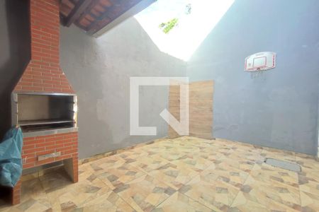 Casa de condomínio à venda com 135m², 3 quartos e 1 vaga Casa de condomínio à venda com 135m², 3 quartos e 1 vaga2º Pav - Área Externa