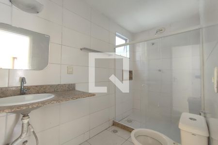 Casa de condomínio à venda com 135m², 3 quartos e 1 vaga Casa de condomínio à venda com 135m², 3 quartos e 1 vaga2º Pav - Banheiro da Suite 1