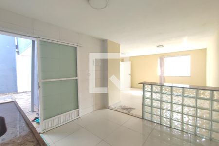 Casa de condomínio à venda com 135m², 3 quartos e 1 vaga Casa de condomínio à venda com 135m², 3 quartos e 1 vaga1º Pav - Cozinha