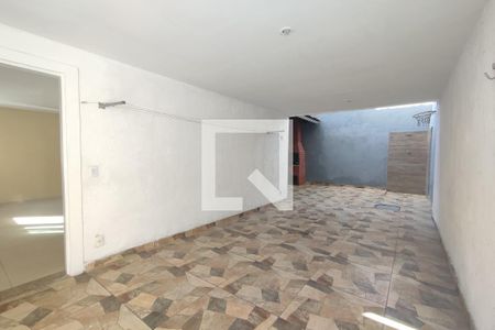 Casa de condomínio à venda com 135m², 3 quartos e 1 vaga Casa de condomínio à venda com 135m², 3 quartos e 1 vaga2º Pav - Área Externa