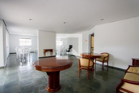 Apartamento à venda com 122m², 3 quartos e 2 vagasÁrea comum - Salão de festas