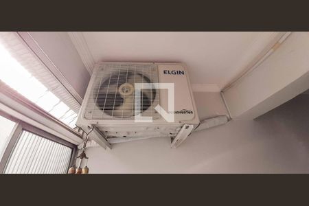 Apartamento à venda com 58m², 2 quartos e 1 vaga Apartamento à venda com 58m², 2 quartos e 1 vagaÁrea de Serviço