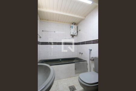 Casa de condomínio à venda com 400m², 5 quartos e 2 vagasBanheiro Quarto 4 suíte