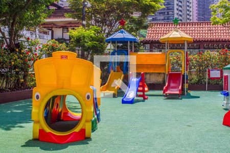Casa de condomínio à venda com 400m², 5 quartos e 2 vagasÁrea comum - Playground