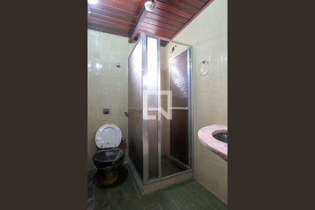 Casa de condomínio à venda com 400m², 5 quartos e 2 vagasBanheiro social