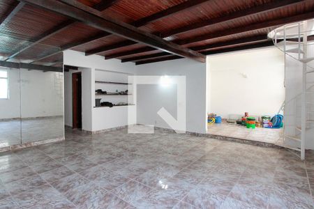 Casa de condomínio à venda com 400m², 5 quartos e 2 vagasSala